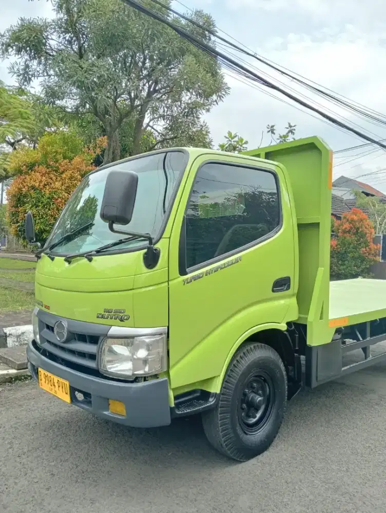 HINO DUTRO SDL 2013 CARGO LOS BAK