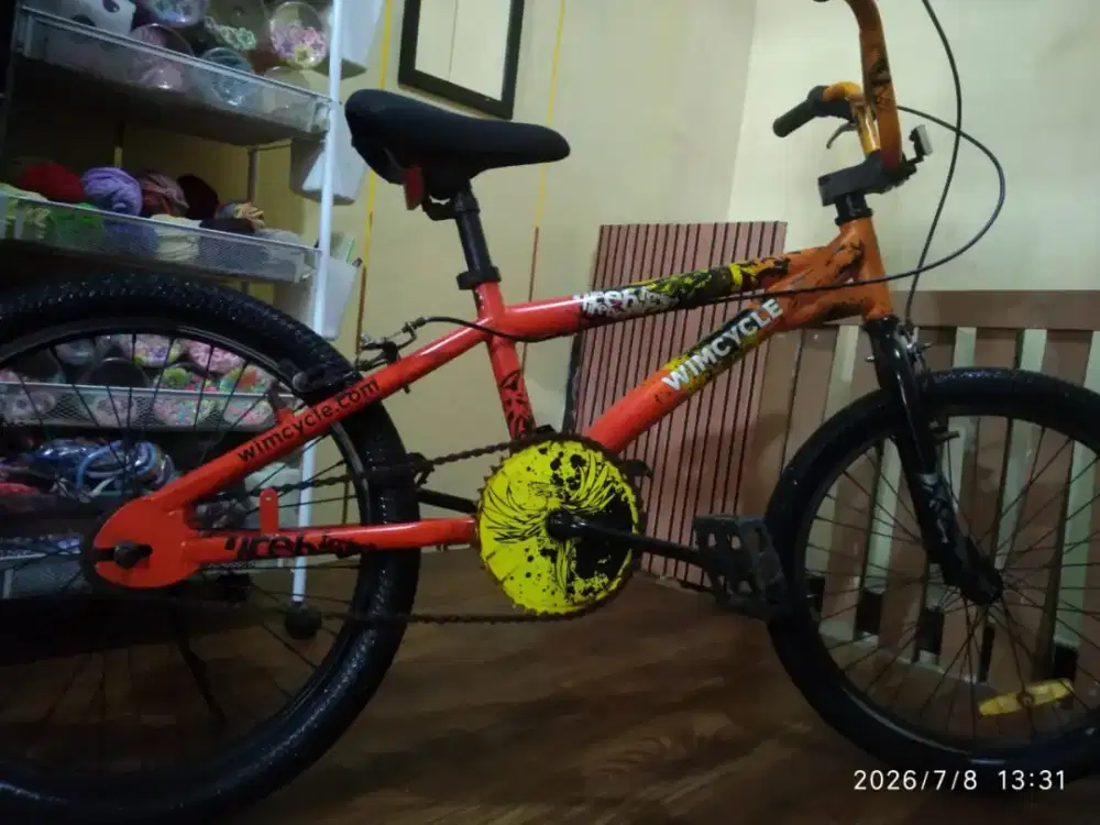 Sepeda BMX wimcycle UK 20