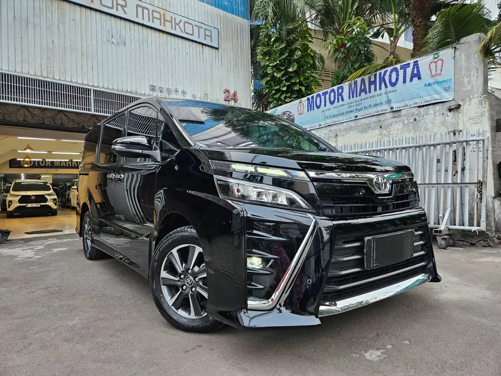 34 rb km Toyota Voxy 2.0 at 2020 nik 2019 hitam black full ori antik