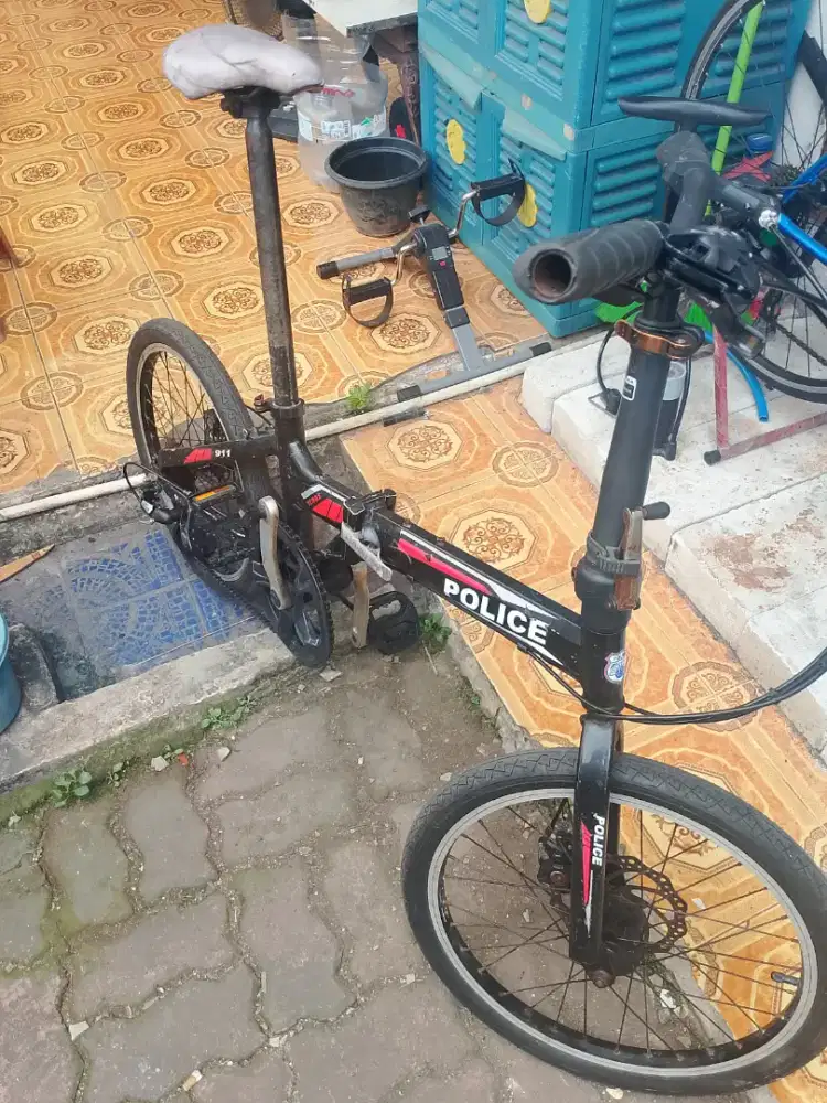 Element police 911
