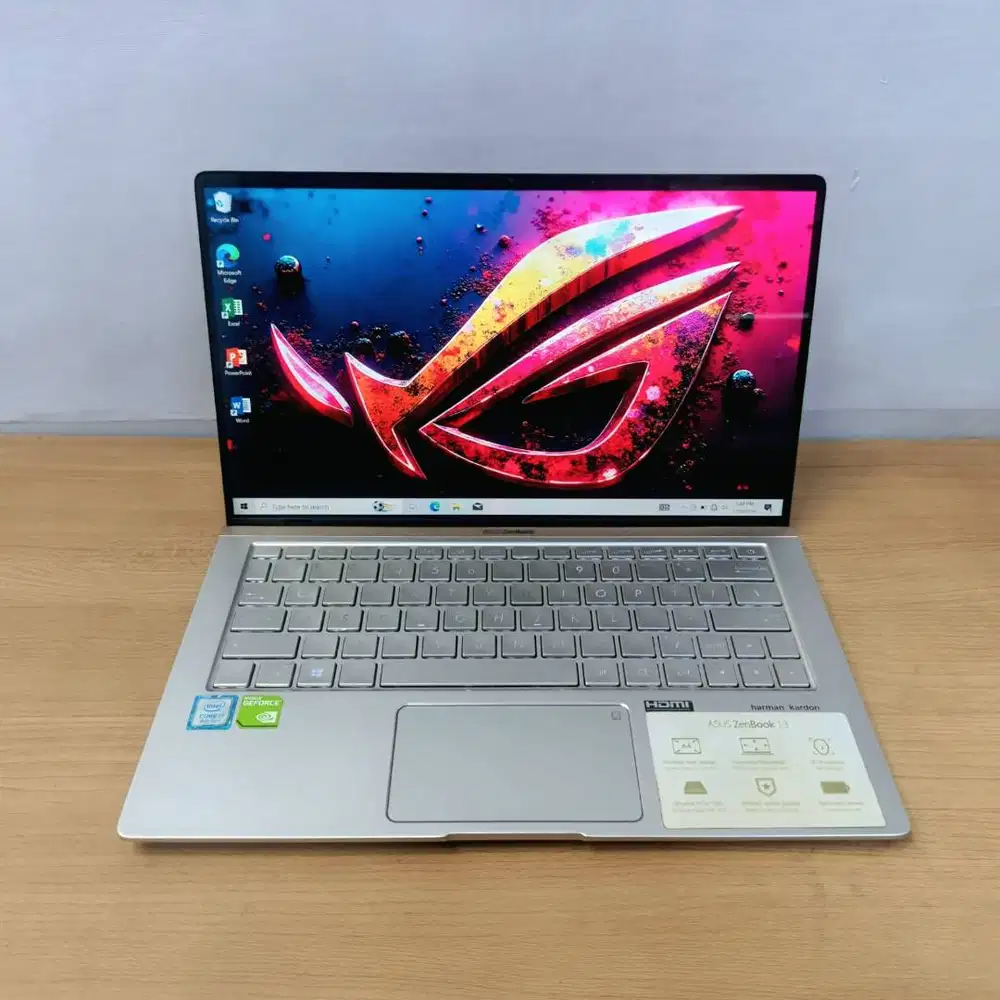 Laptop Asus zenbook core i7 gen 8th 16GB/512gb SSD nvidia MX150 FULLSE