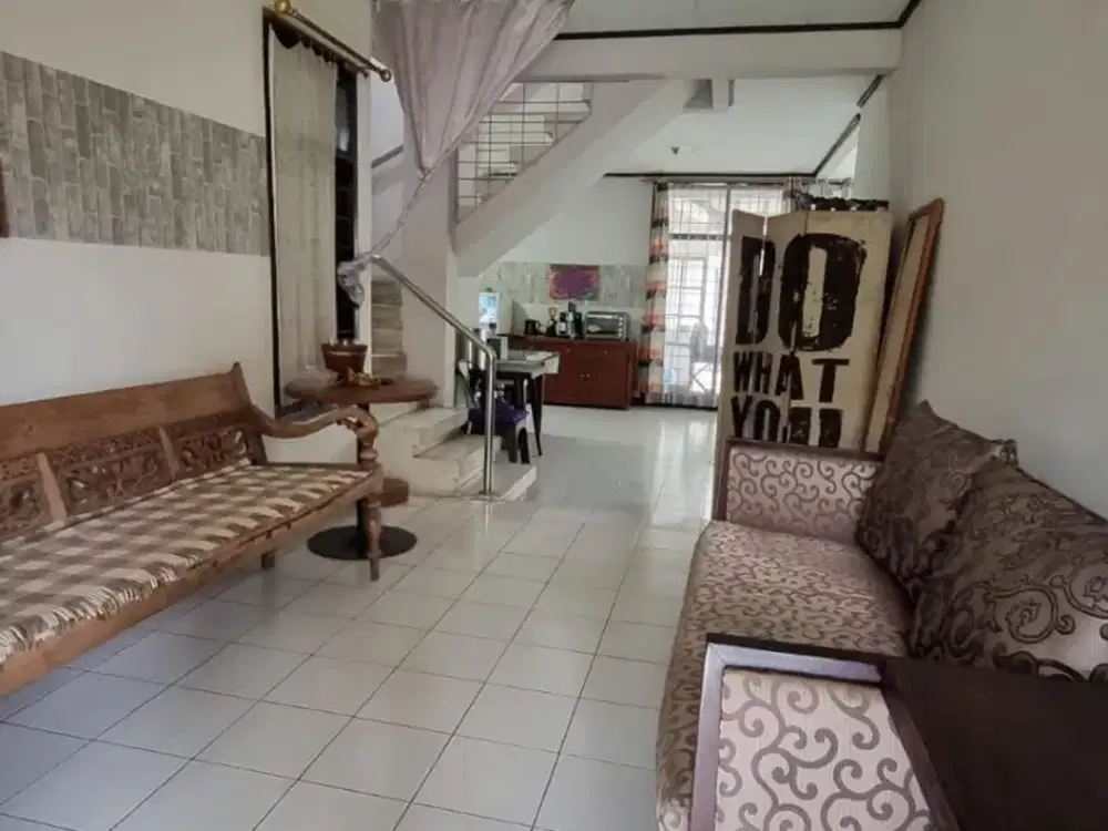 Rumah 2 lantai siap huni di sukamulya indah, pasteur