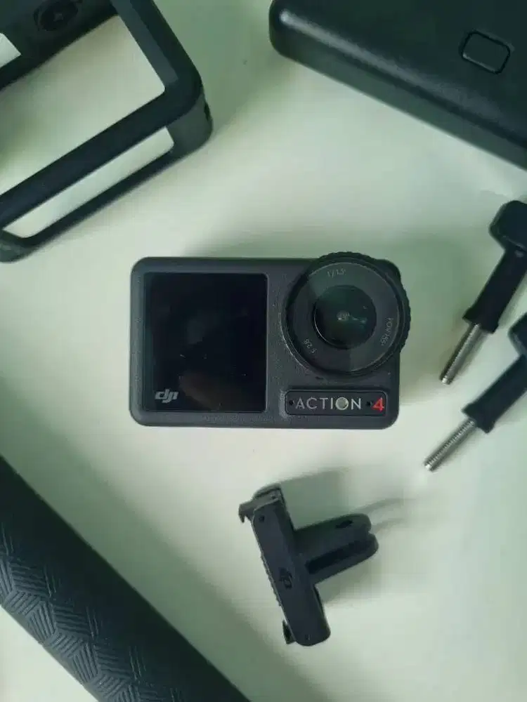 DJI Osmo Action 4 Adventure Combo mulus terawat jarang dipake