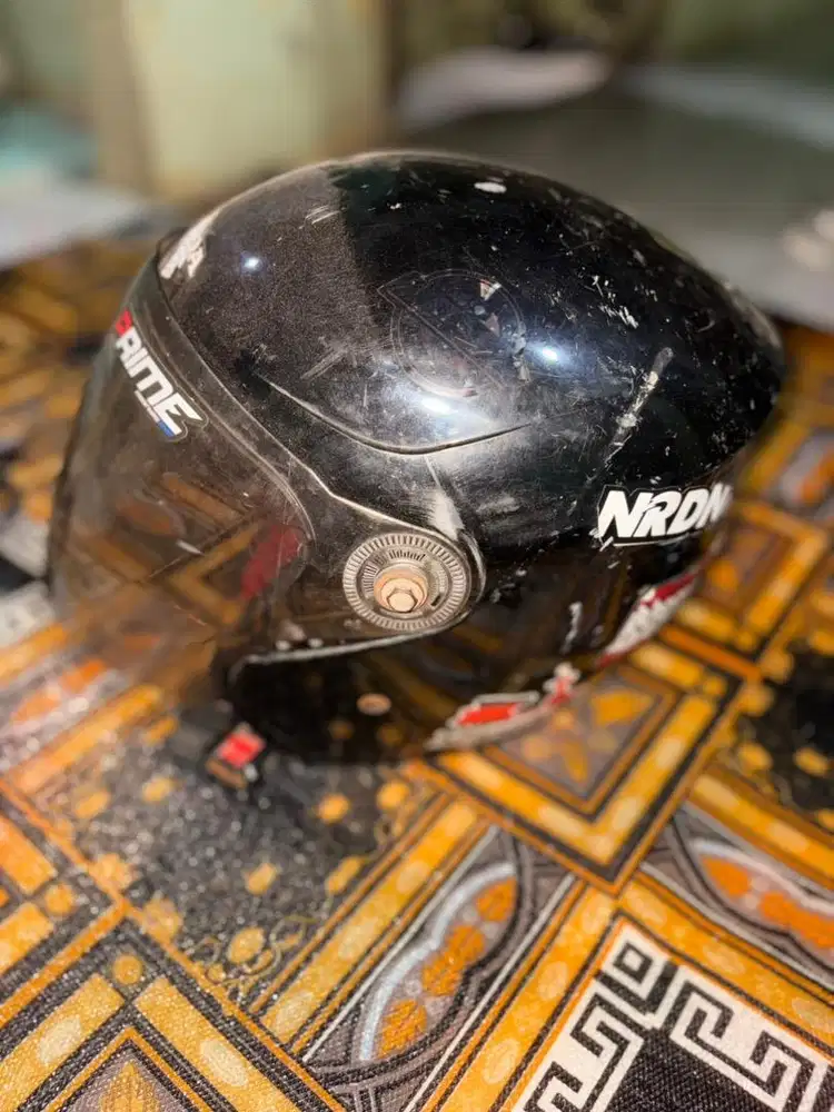 Helm honda preloved