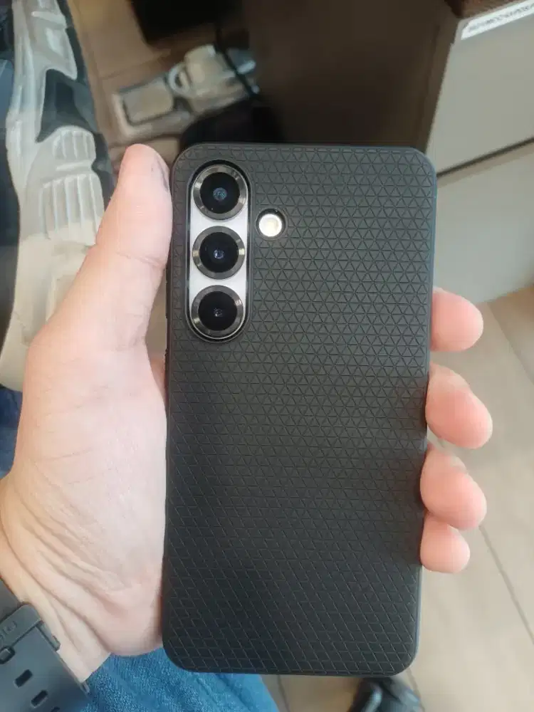Case Spigen Liquid Air for Samsung S25