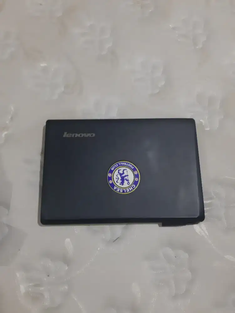 Laptop lenovo mati