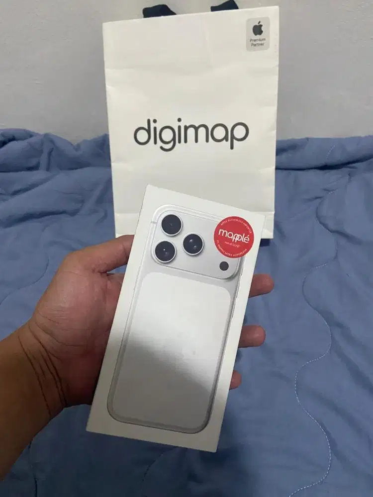 Iphone 17 Pro 256gb Silver IBOX Digimap resmi New Segel BNIB