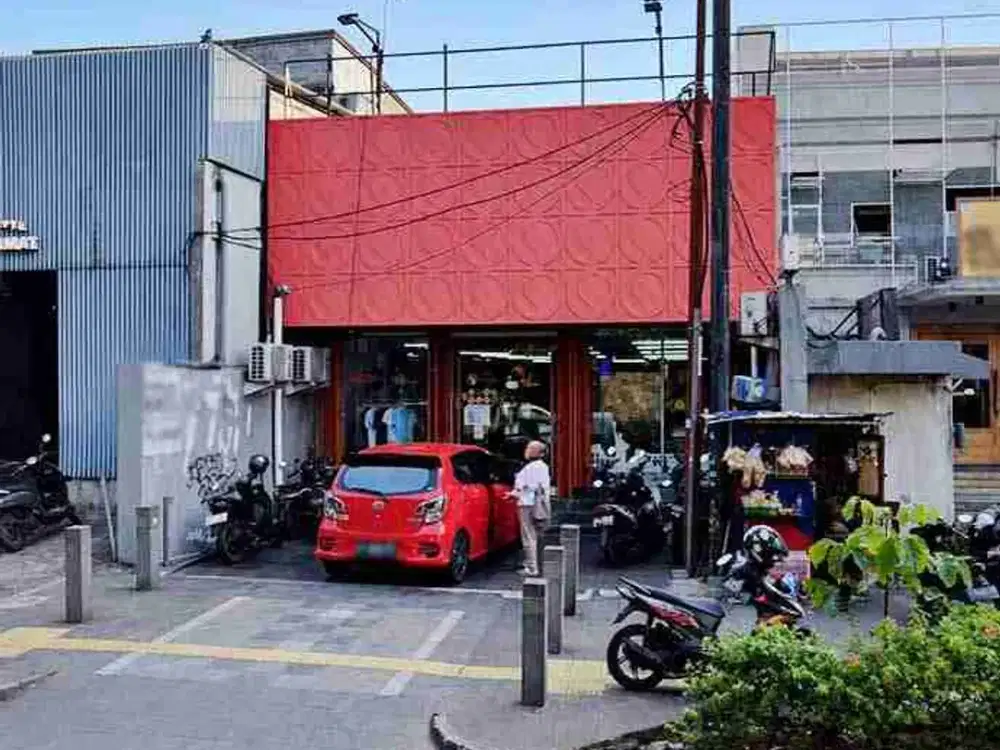 Strategis! Disewakan Ruko Jl. Kemang Raya, Jakarta Selatan