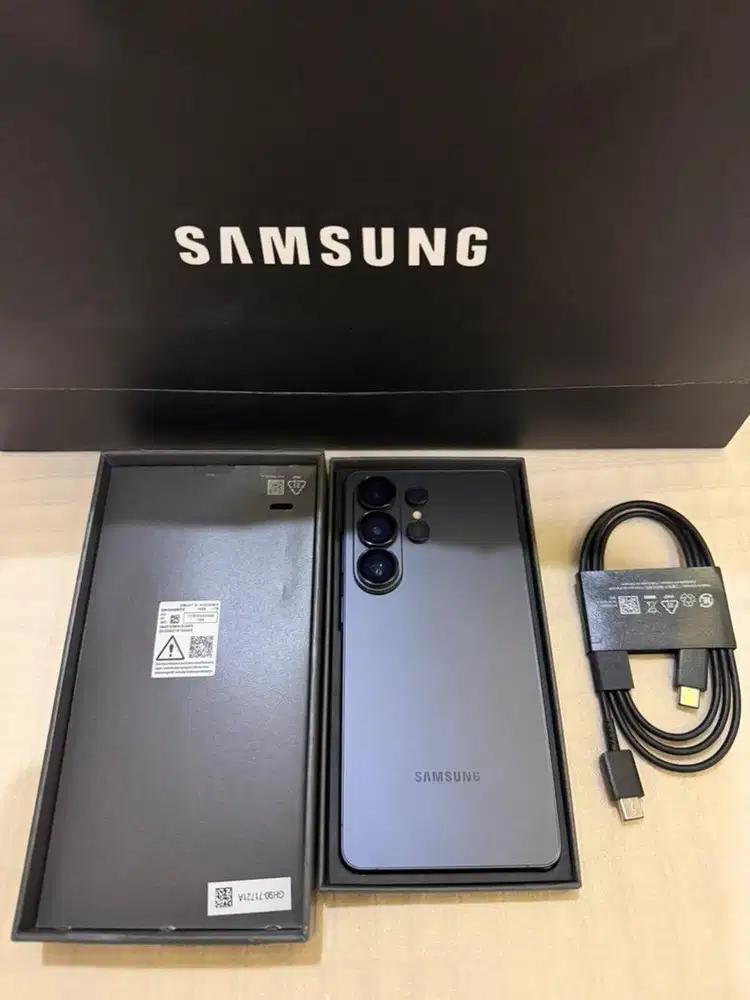 Samsung S26 Ultra 1TB mulusss like new