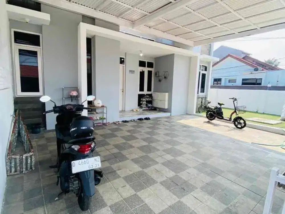 DIJUAL RUMAH HOOK DALAM PERUMAHAN PURI DAGO ANTAPANI, KOTA BANDUNG. HARGA MENARIK!