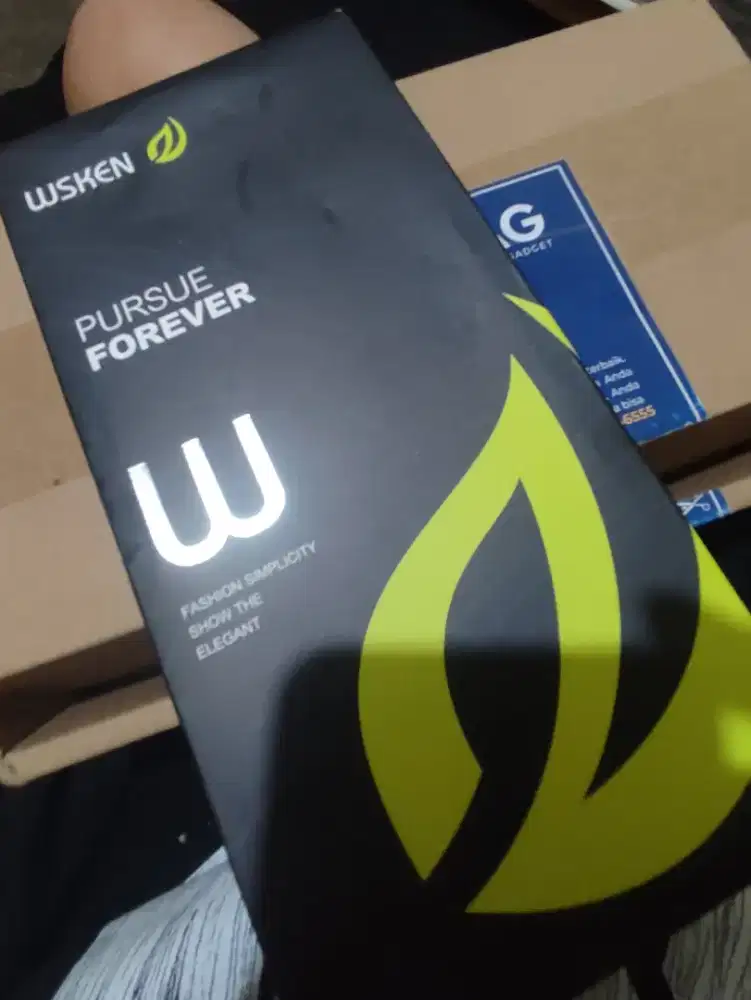 TG WHISKEN FOR IP 16 PRO/17