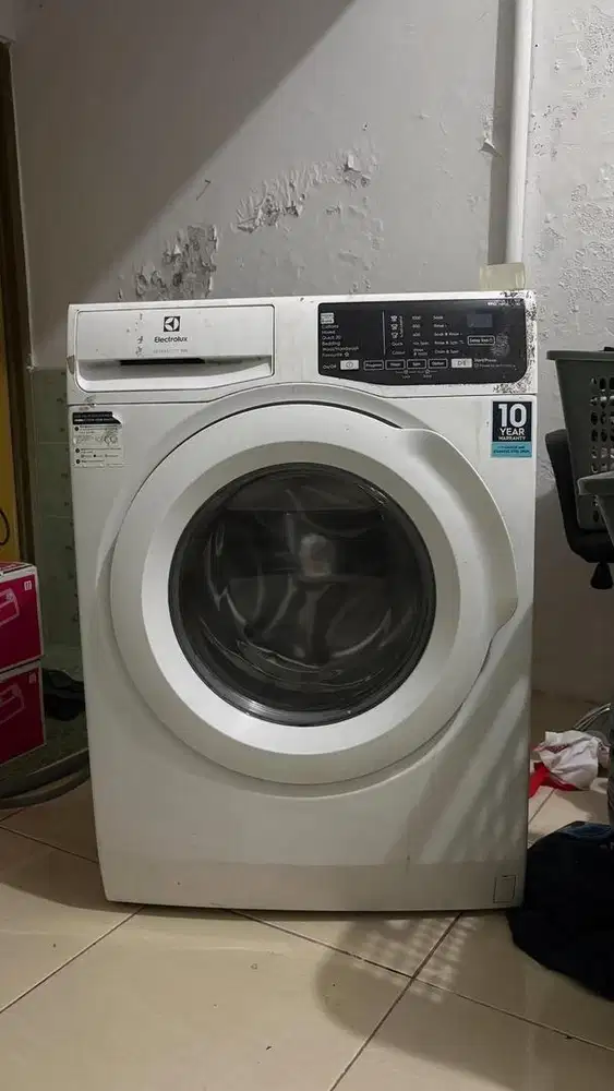 MESIN CUCI ELECTROLUX FRONT LOADING 8 KG