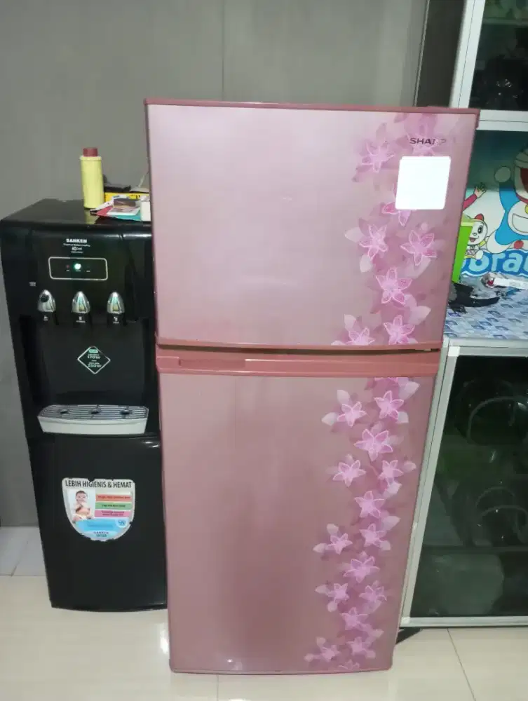 Kulkas sharp 2pintu