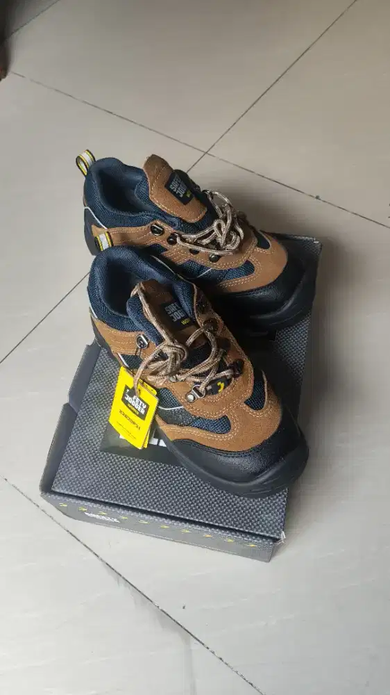 Safety Jogger Works X2020P31 Size 40 Light Brown