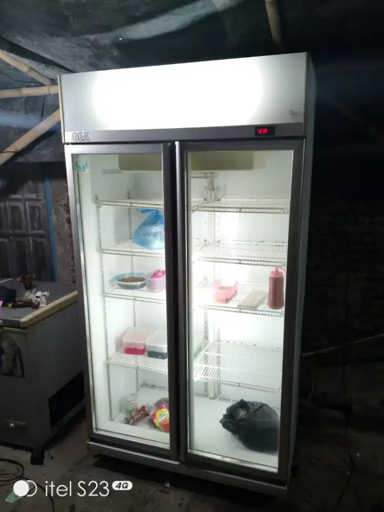 Showcase Chiller Gea 2 Pintu
