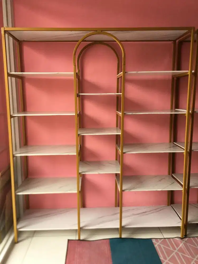 Rak Display 150x180cm multifungsi 5 Susun Gold
