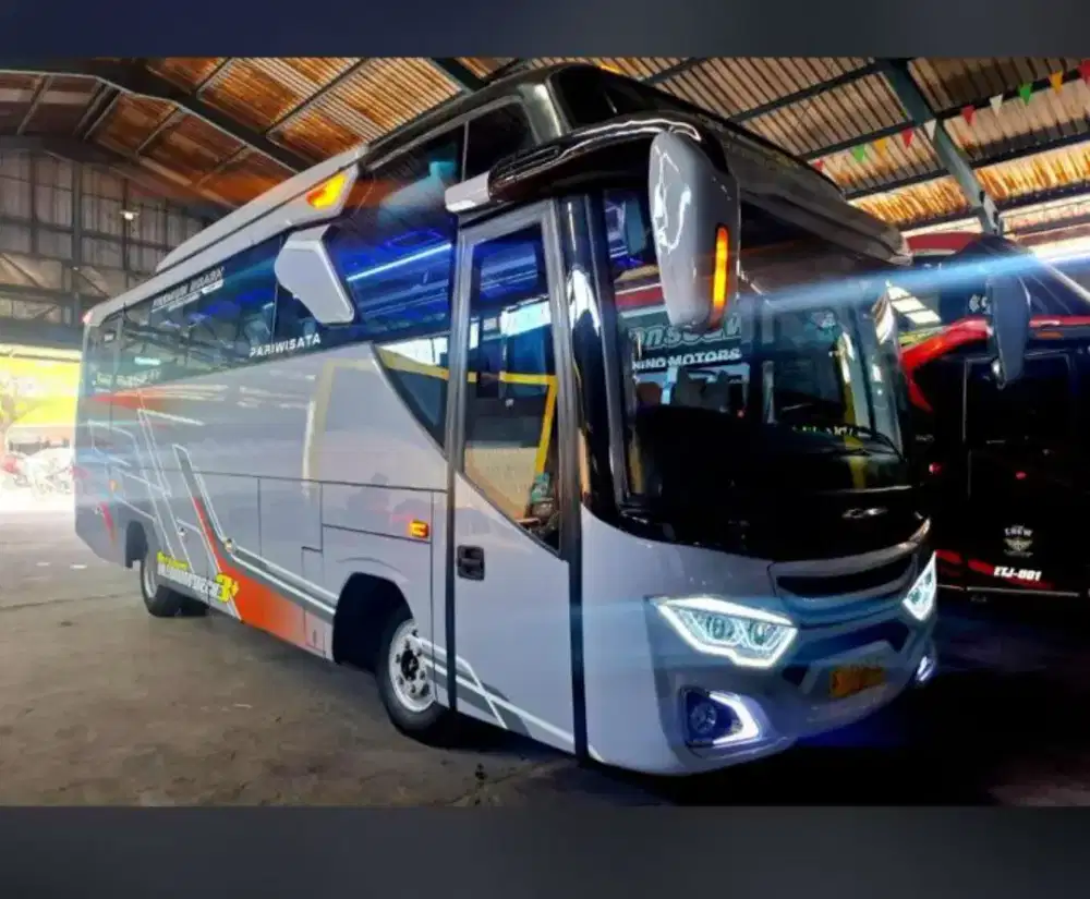 Medium BUS Gresik