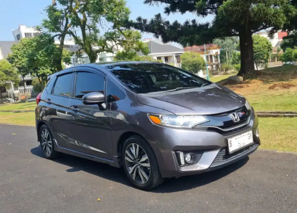 Jual Honda Jazz GK5 1.5 RS AT 2014
