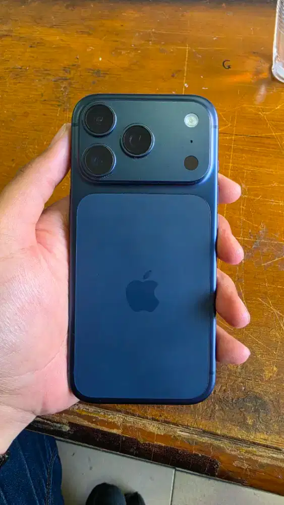 Iphone 17 Pro 1tb Blue Garansi Inter Beacukai permanen