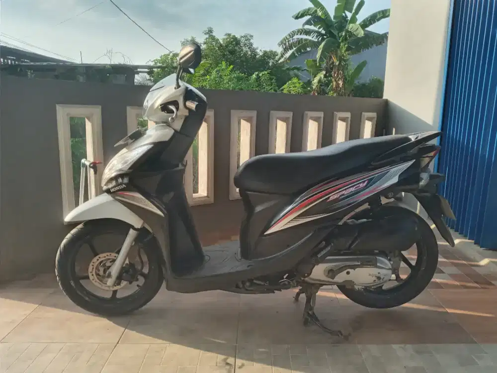 Honda specy 110 2011