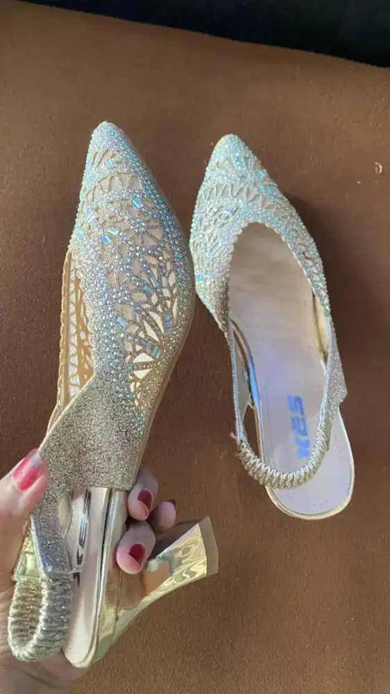 Slingback Heels Mewah Gold