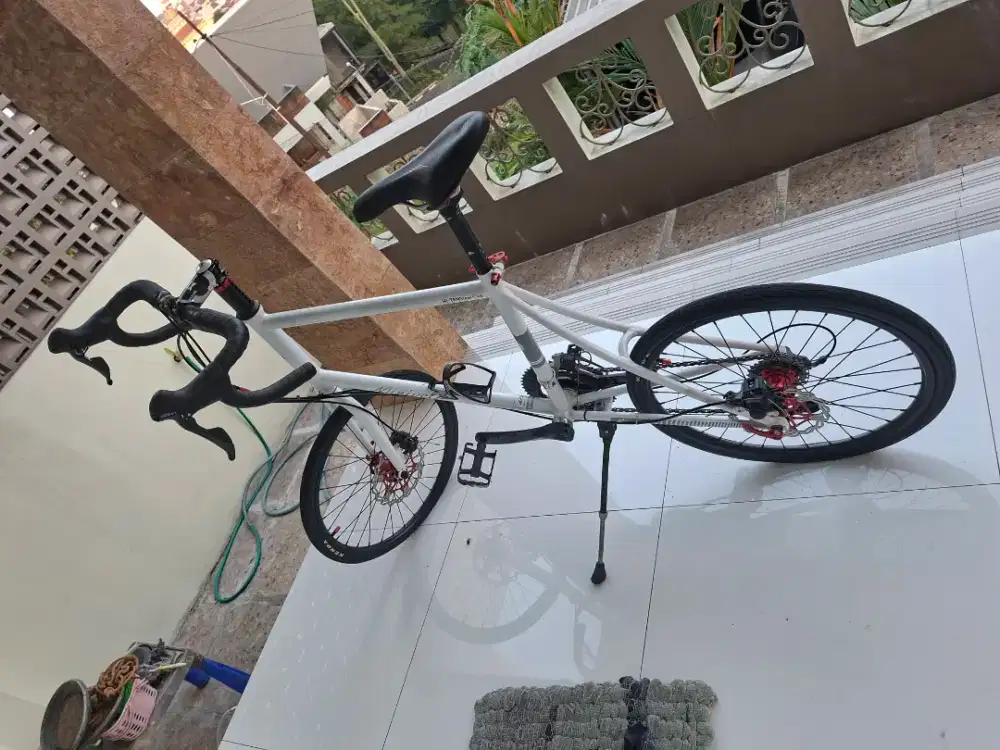 Di jual 3 sepeda mini velo rakitan mtb united dan poligon sierra osten