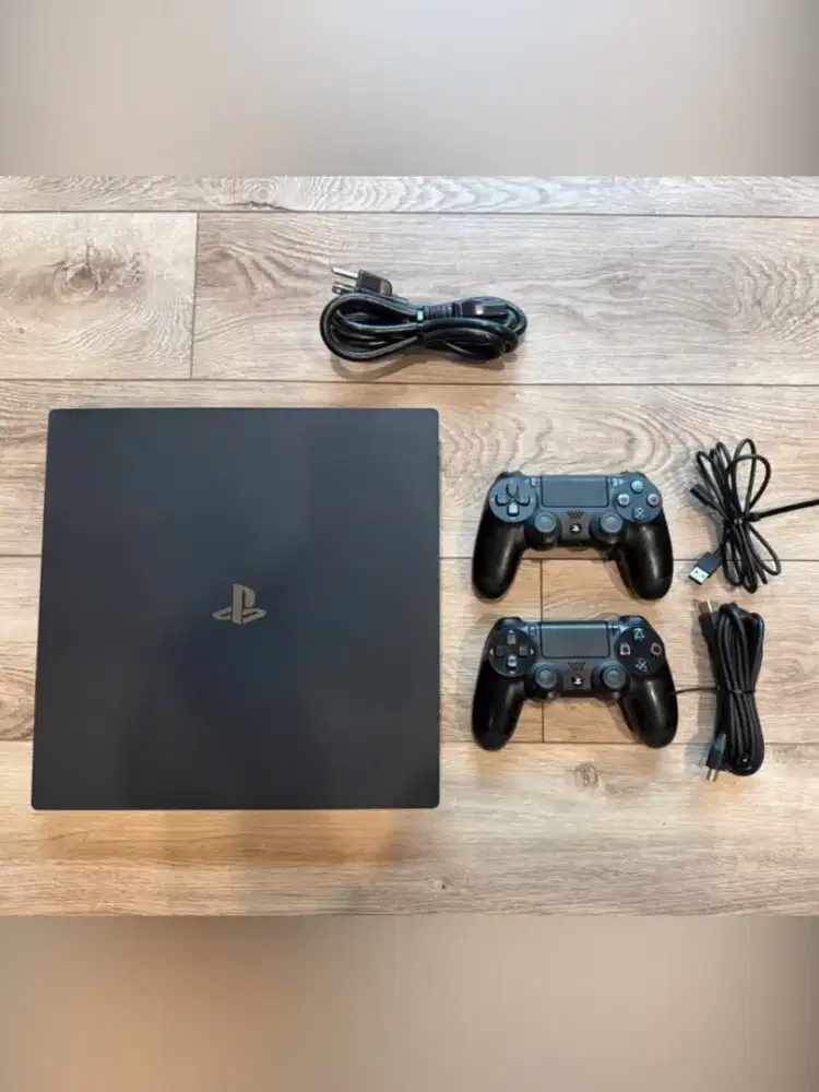 JUAL PS 4 PRO 1 TB