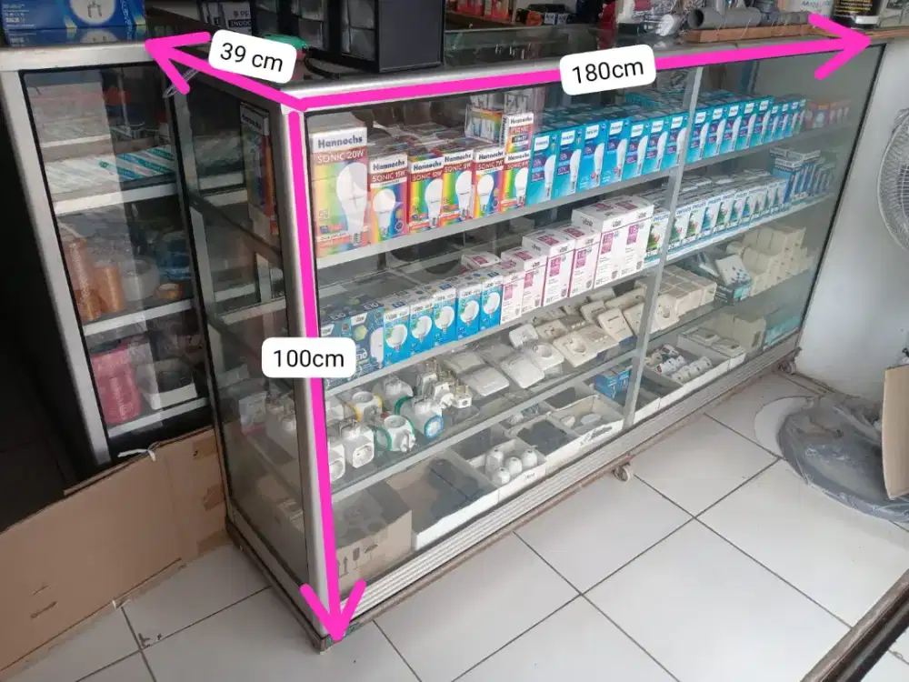 Etalase 2 unit kokoh