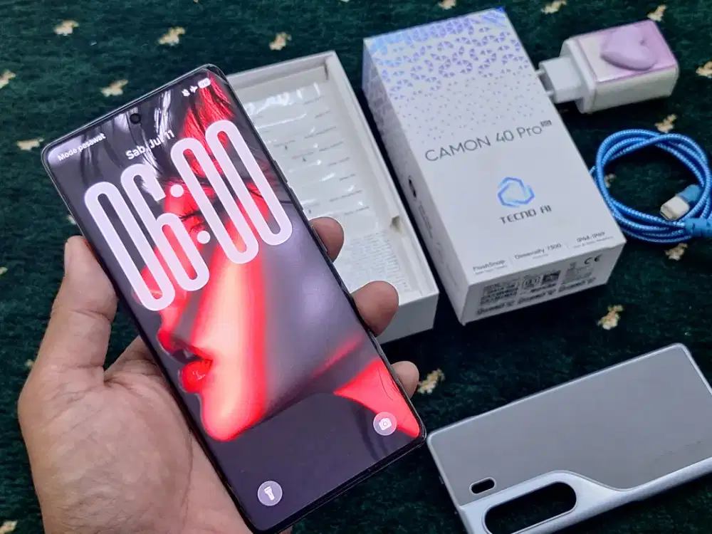 Tecno camon 40 pro 8/256 TT/BT