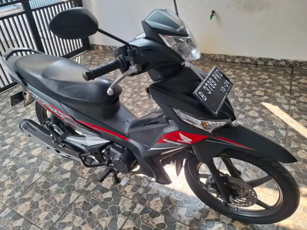 Km40rb pajak 10/2026 DKI, honda supra x 125 R CW DD charger 2021 mulus
