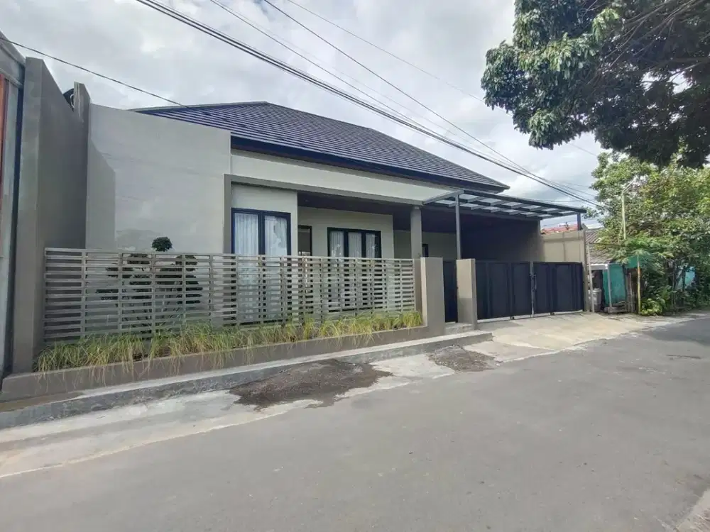 Rumah Mewah Luas Lega Purwomartani Sleman Dekat Perum Pertamina