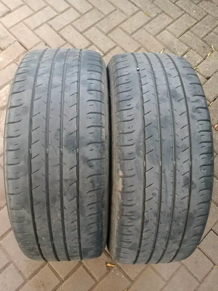 Dunlop 215/55 R17
