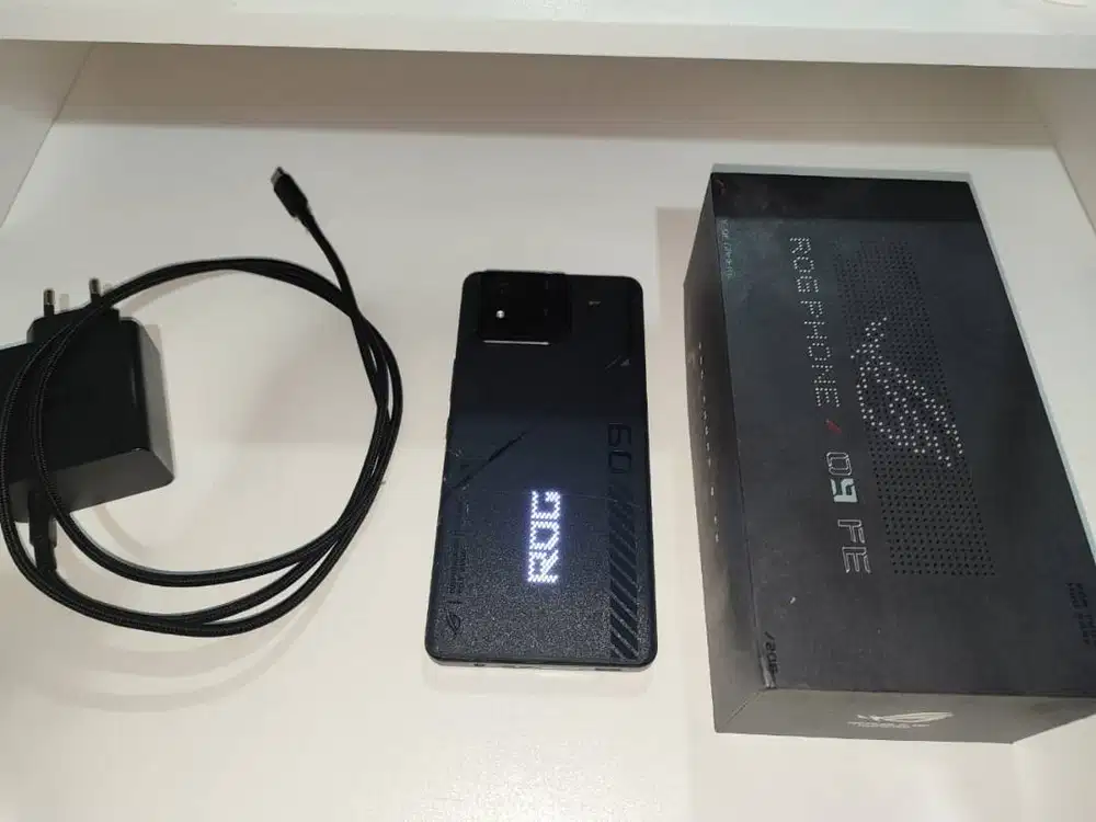 ROG Phone 9 FE 12/256 GB - Garansi Resmi ON (Oktober 2026)