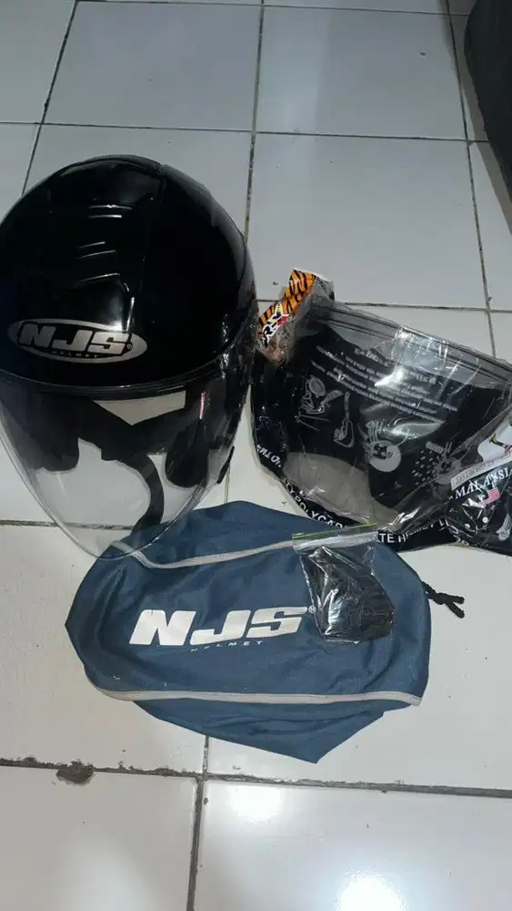Helm second NJS kairoz