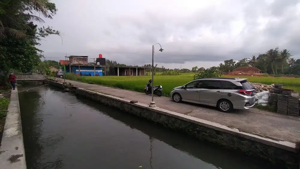 Tanah deket area kos kos an