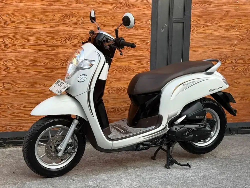 Honda scoopy 2018 plat ab pajak on