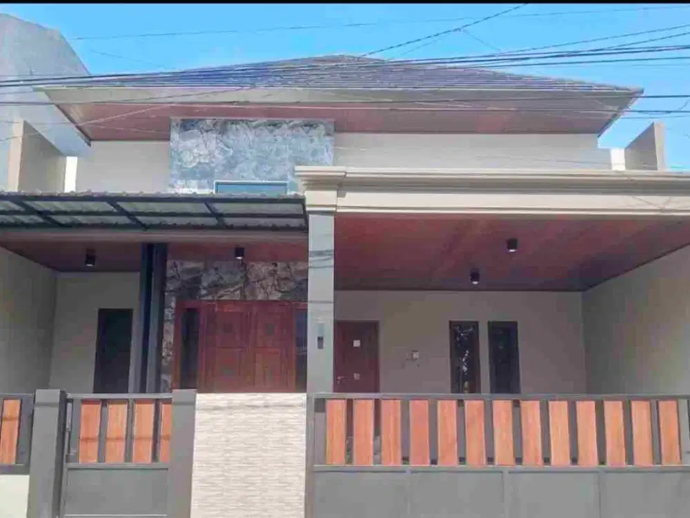 RUMAH BARU MINIMALIS DEKAT TOL LOKASI DI PERUMAHAN REWWIN INDAH KEC. TAMBAK REJO WARU SIDOARJO