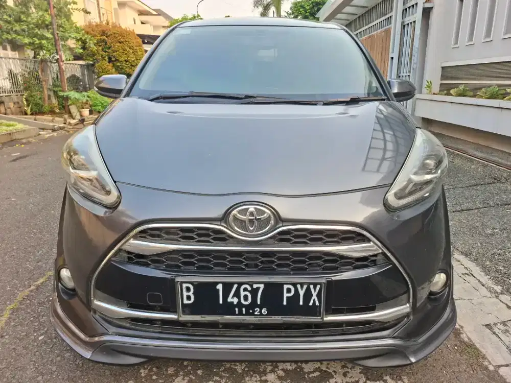 Toyota Sienta Q A/T 2016 Tgn 1 Siap Pakai Terawat Bagus