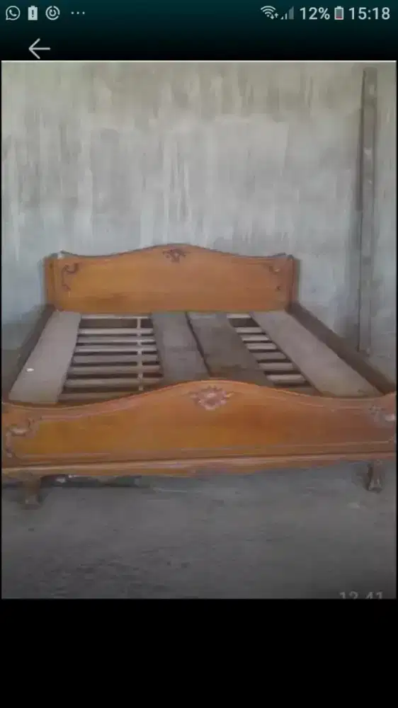 Tempat Kasur Jati