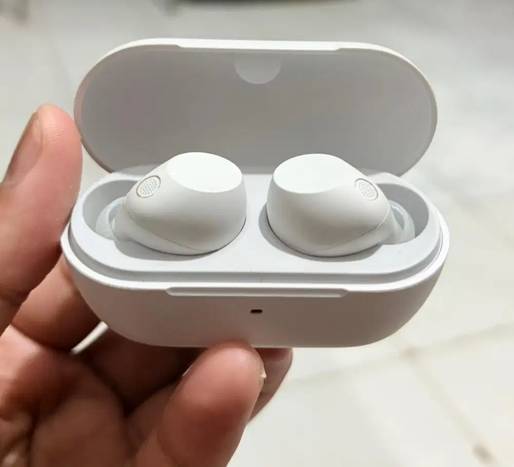 Di Jual Earbuds Ori Merk Sony WF-C710N