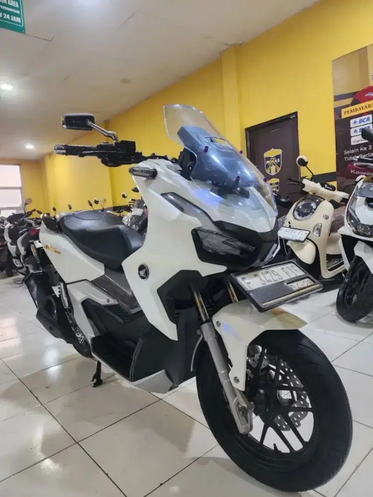 READY ADV 160 CBS TAHUN 2023 NIH