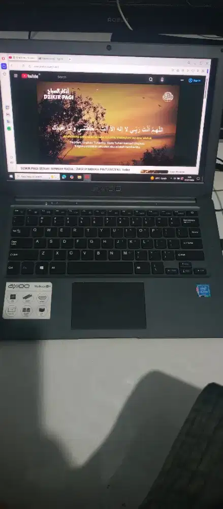 Laptop axio mybook14H