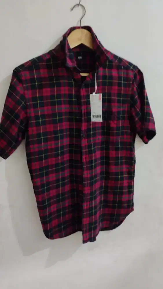 KEMEJA FLANNEL PENDEK