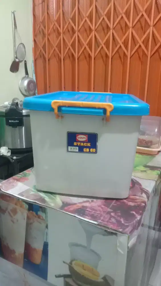 Box kontainer shippo