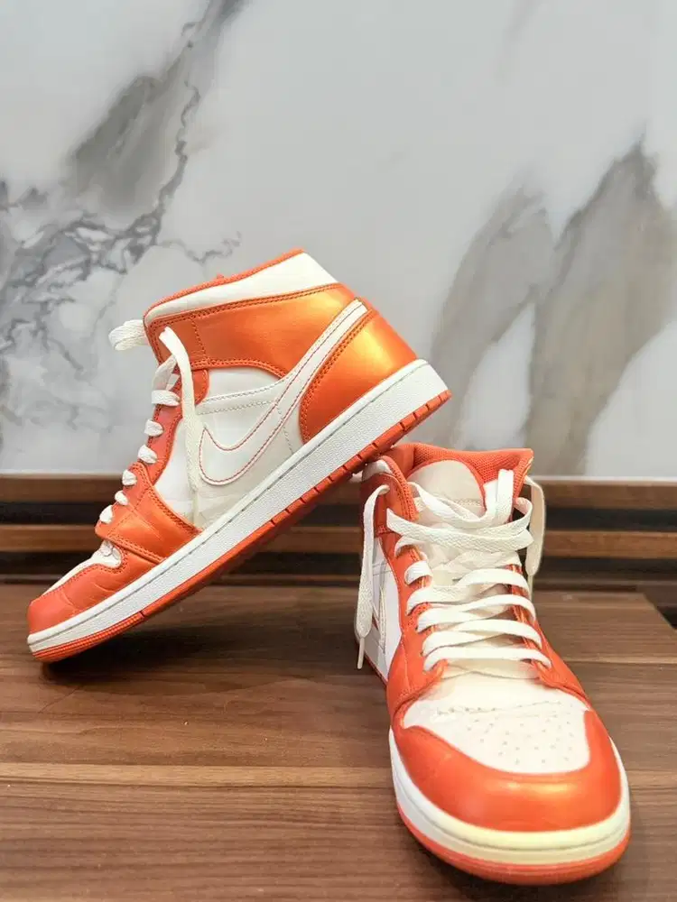 Sepatu Nike Air Jordan Electro Orange ORIGINAL