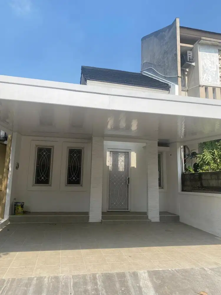 Di jual rumah siap huni di legenda wisata