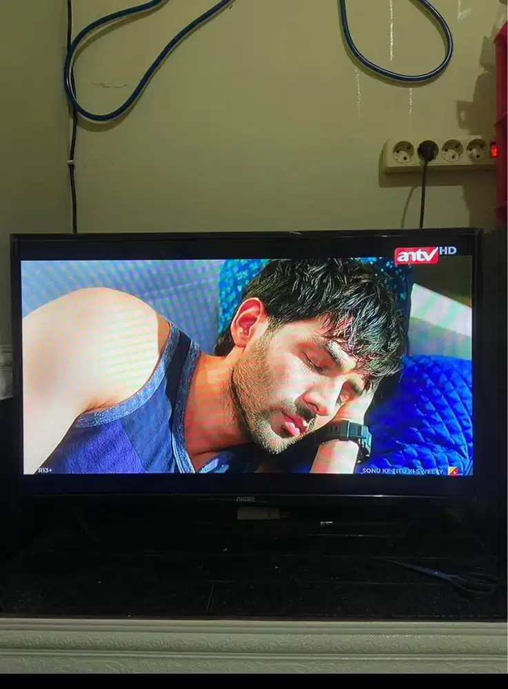 Tv akari  32inc Bisa nego