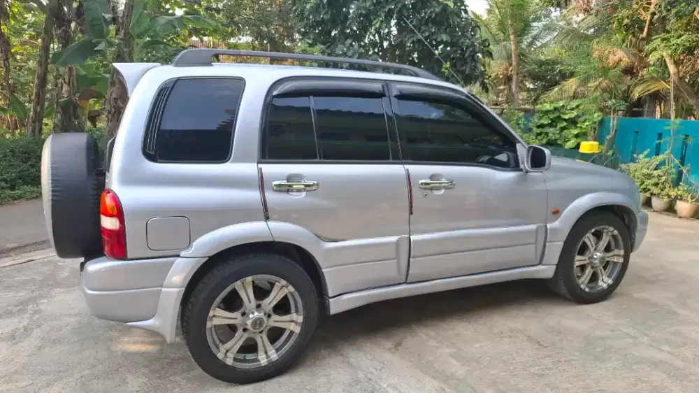 SUZUKI ESCUDO 2003
