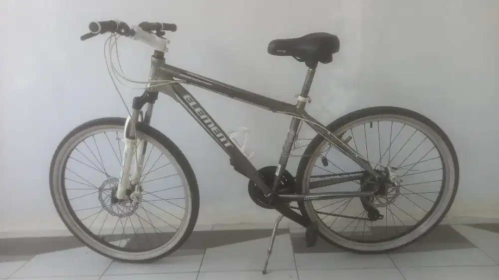 Sepeda MTB ELEMENT GRAVITON ukuran 26
