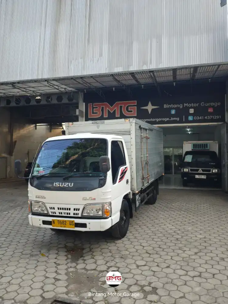 Truck BOX Isuzu Elf NKR55 Long Chassis 2014